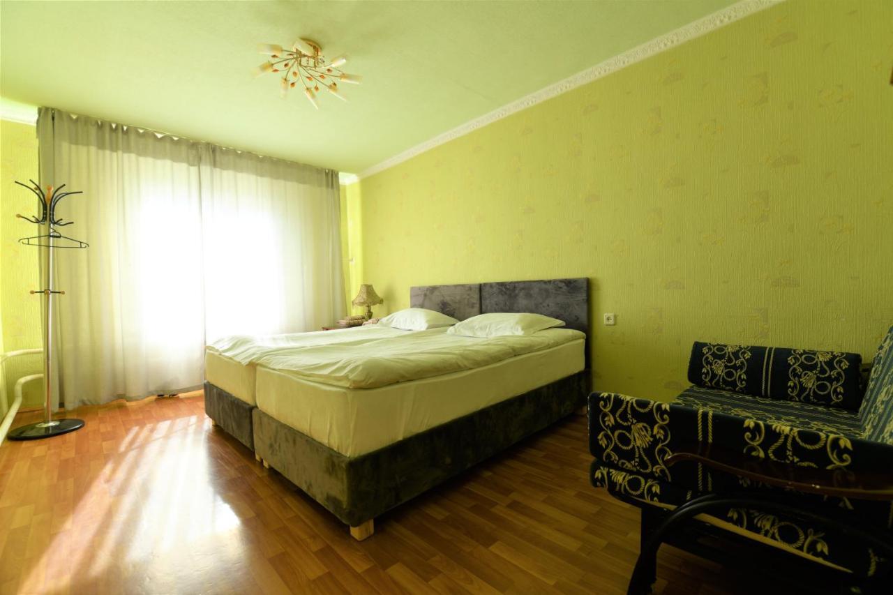 Jamilya'S B&B Guest House 卡拉科尔 外观 照片